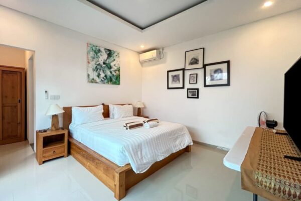 uma-ayu-villa-garden-view-11