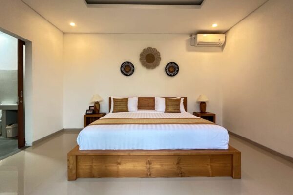 uma-ayu-villa-garden-view-7