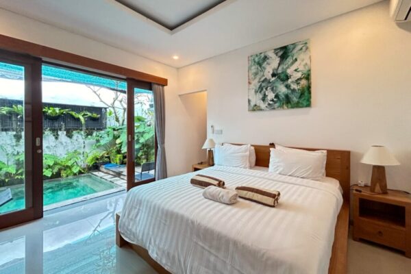 uma-ayu-villa-garden-view-8